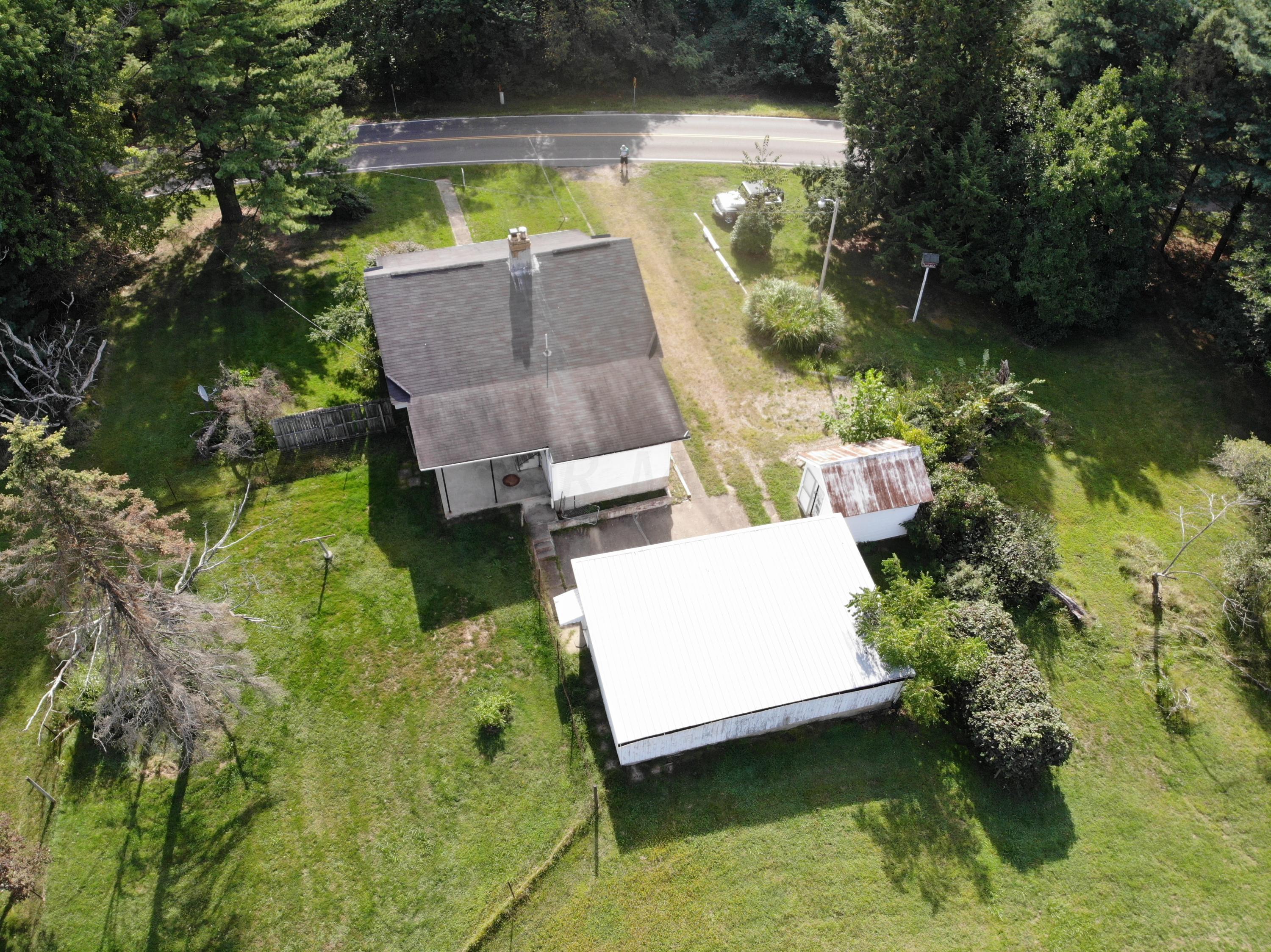 5055 BIS Road Southwest Lancaster, OH 43130 - Photo 3 of 34