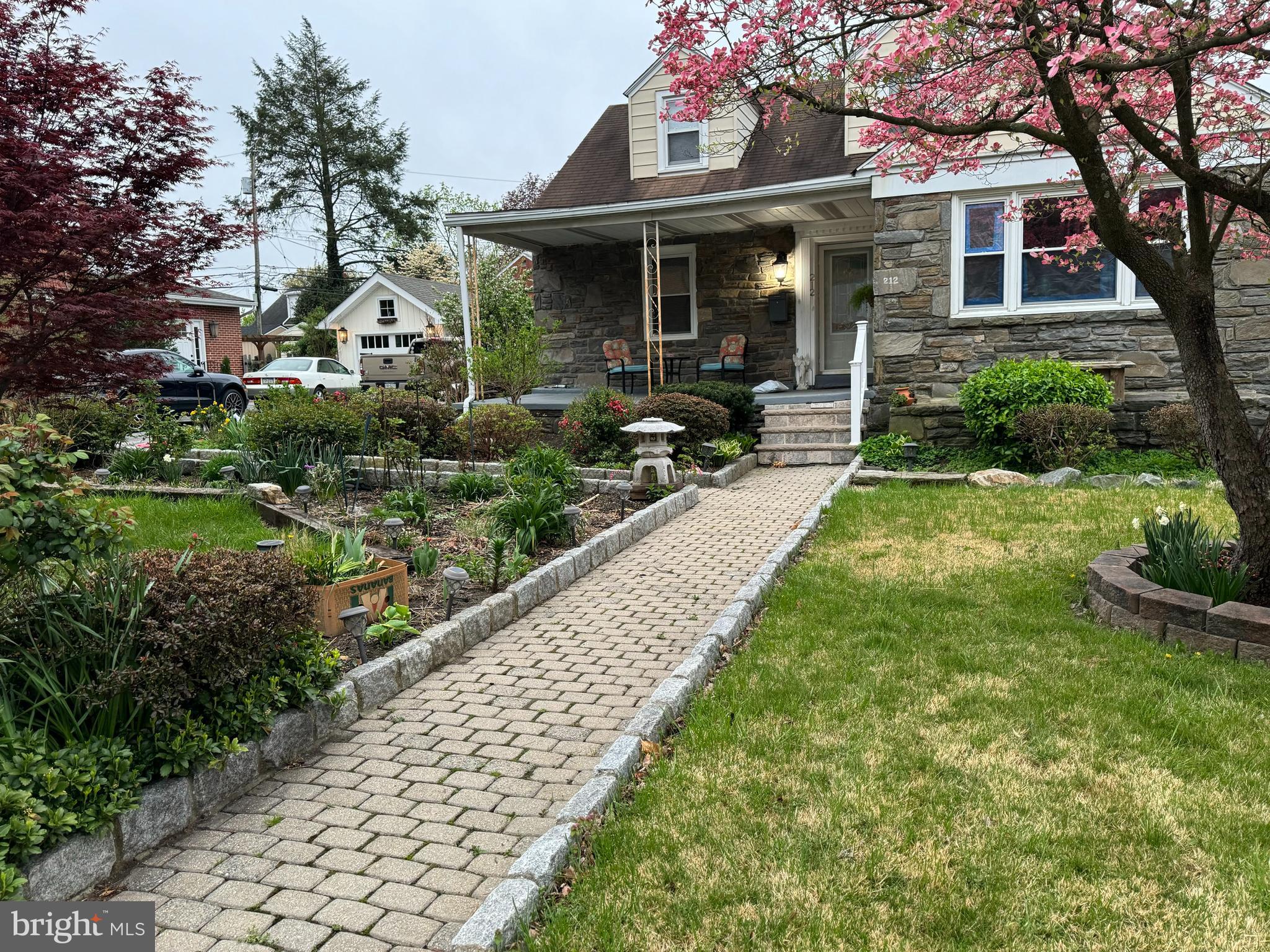 212 Providence Road Morton, PA 19070 - Photo 2 of 21