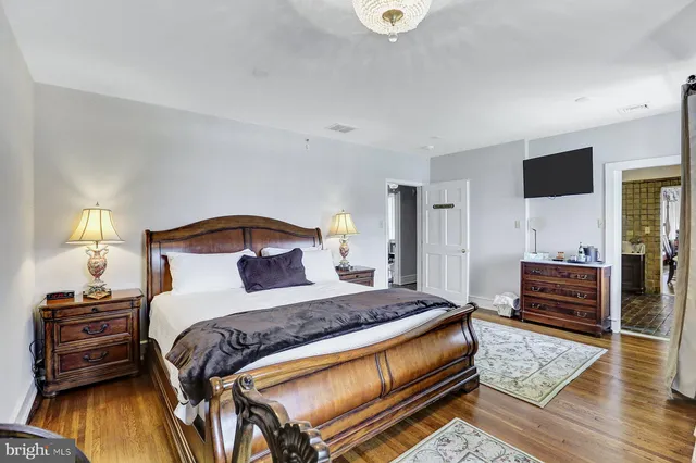 $1,249,900 | 2909 North Front Street, Harrisburg, PA 17110