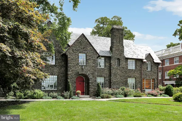 $1,249,900 | 2909 North Front Street, Harrisburg, PA 17110