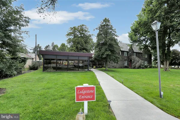 $1,249,900 | 2909 North Front Street, Harrisburg, PA 17110