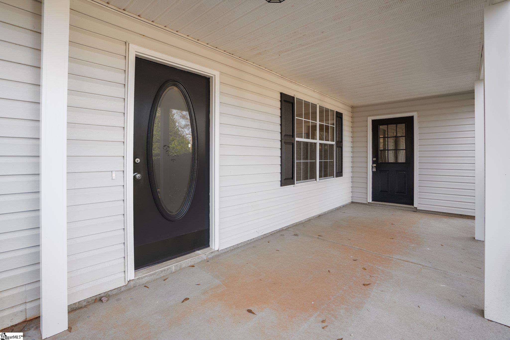 121 Confederate Lane Greer, SC 29651 - Photo 7 of 35