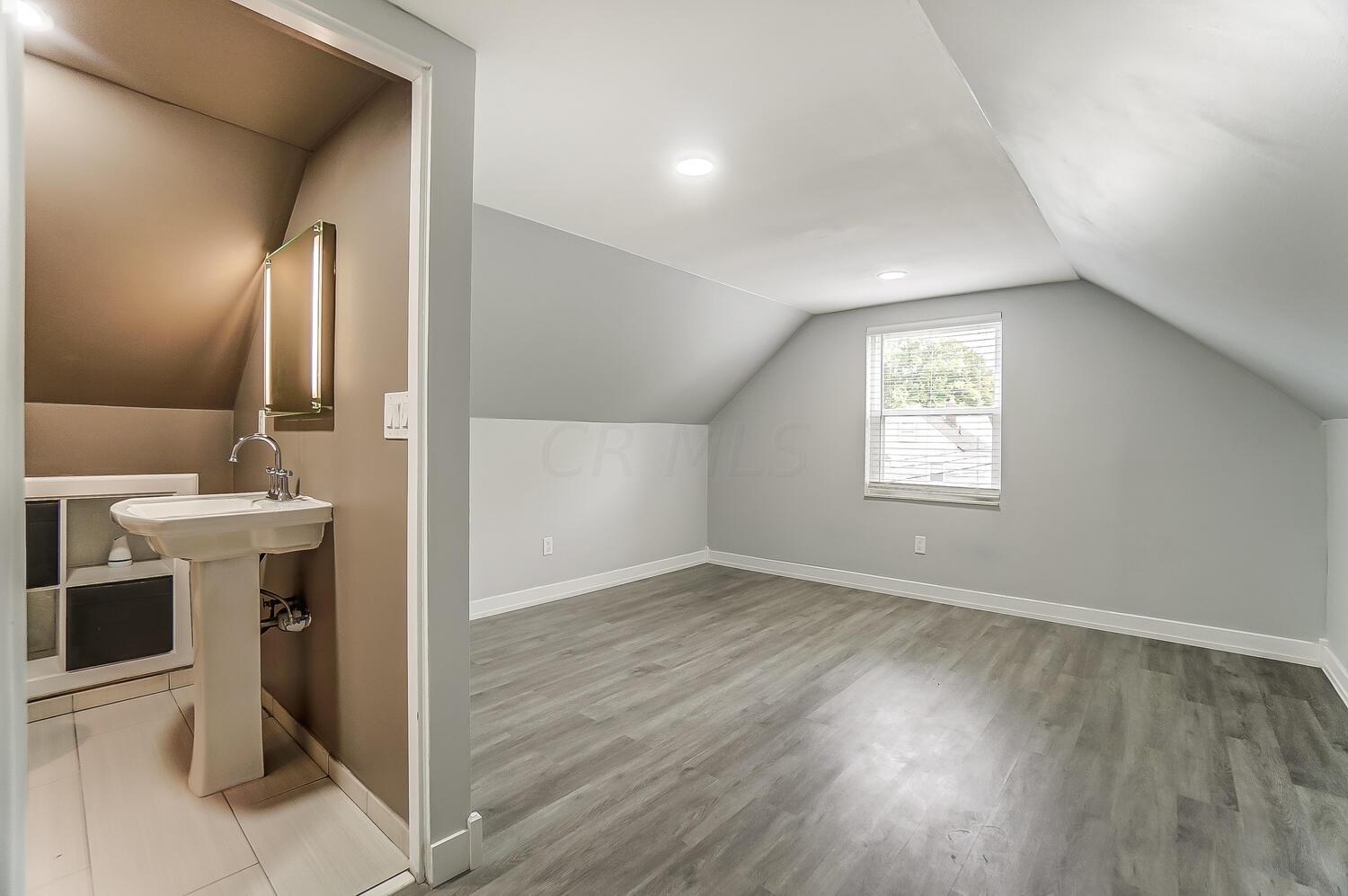 3168 Karl Road Columbus, OH 43224 - Photo 19 of 27 Gallery Image 19
