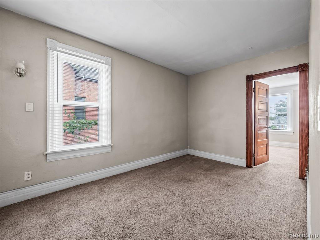 1789 Field Street Detroit, MI 48214 - Photo 45 of 49