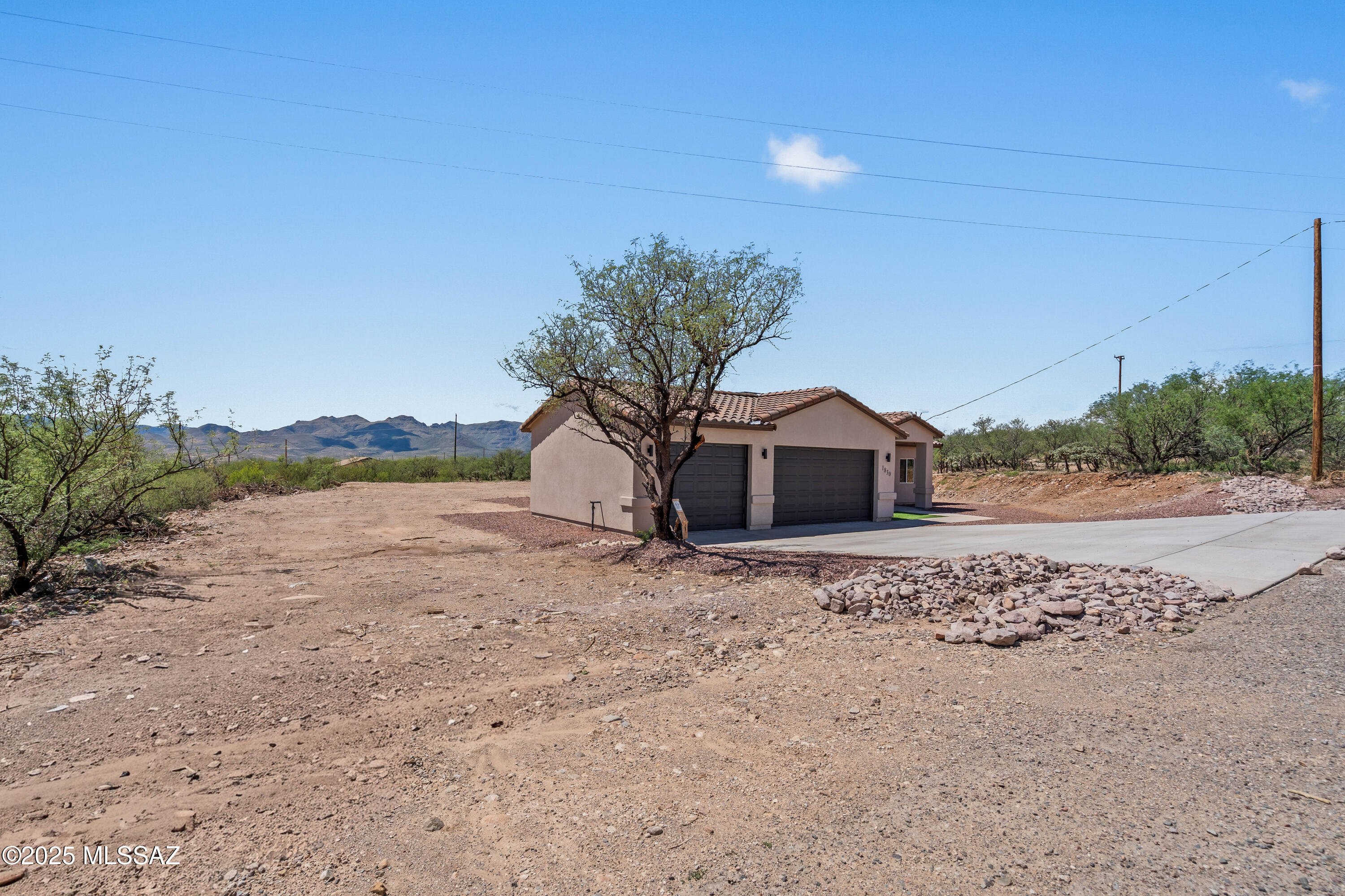 1830 Circulo Glorieta Rio Rico, AZ 85648 - Photo 4 of 32