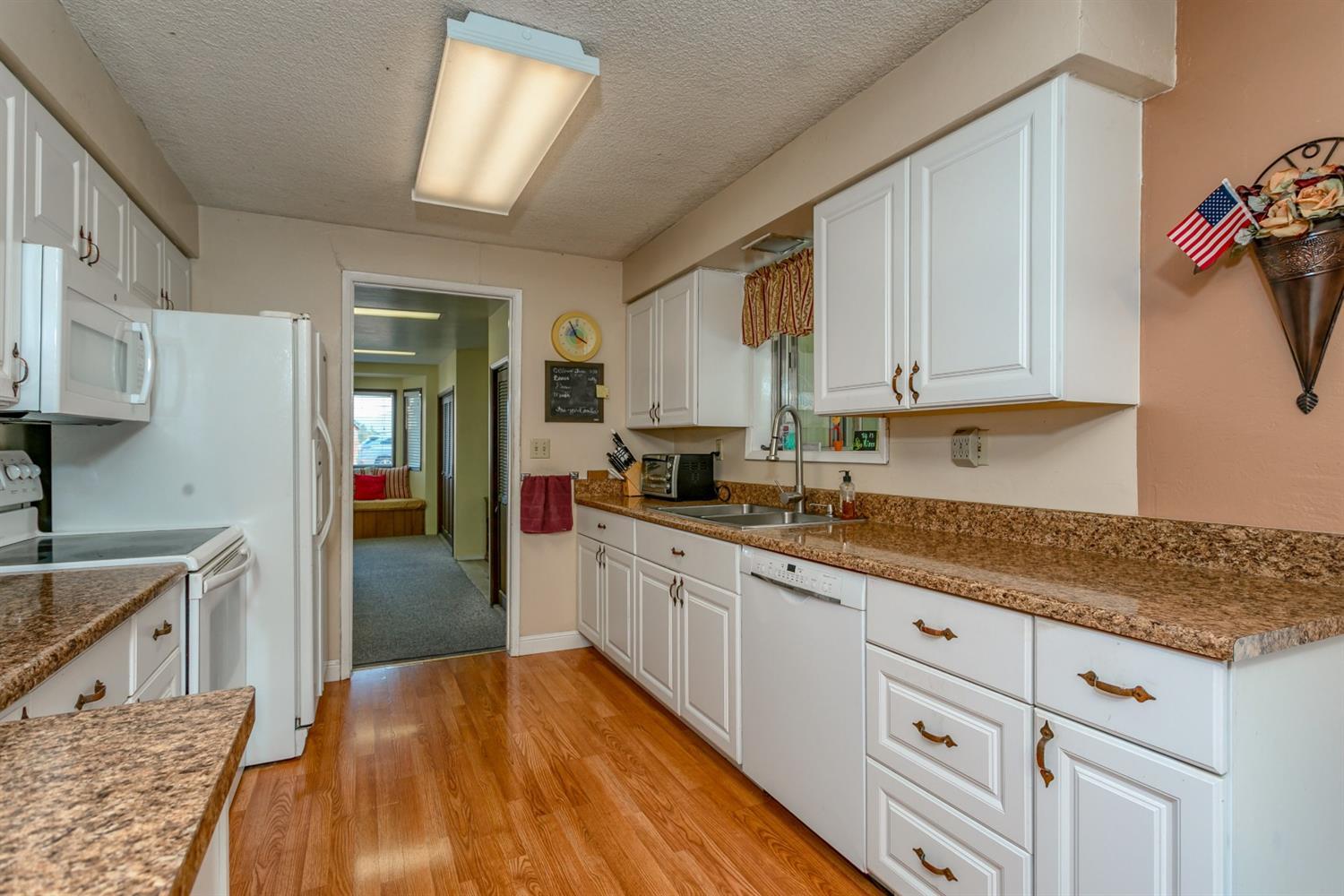 10731 Hannon Road Eagle Point, OR 97524 - Photo 13 of 22 Additional Photo