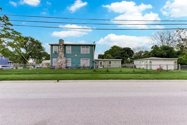 a view of a car garage
