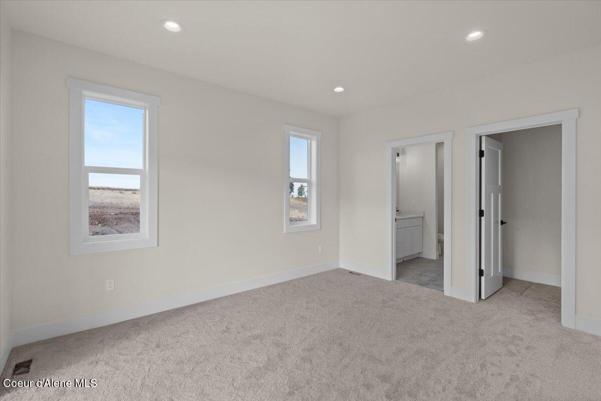 1047 Merideth Road Plummer, ID 83851 - Photo 18 of 56 18-Primary bedroom