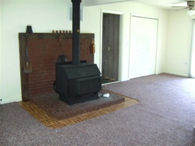 8406 South Harkers Corner Road Mapleton, IL 61547 - Photo 6 of 9