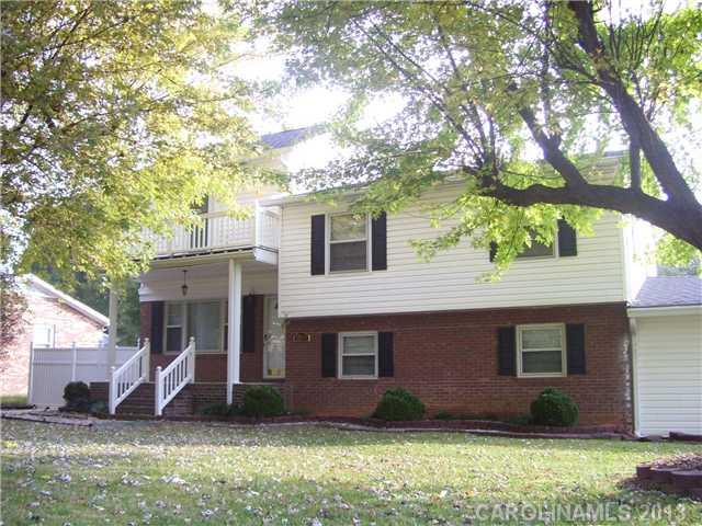 1519 Edgewood Road Bessemer City, NC 28016 - Photo 1 of 16 Gallery Image 1