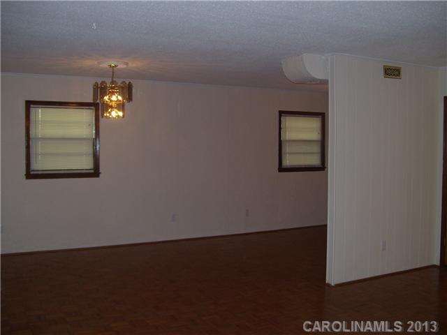 1519 Edgewood Road Bessemer City, NC 28016 - Photo 13 of 16 Gallery Image 13