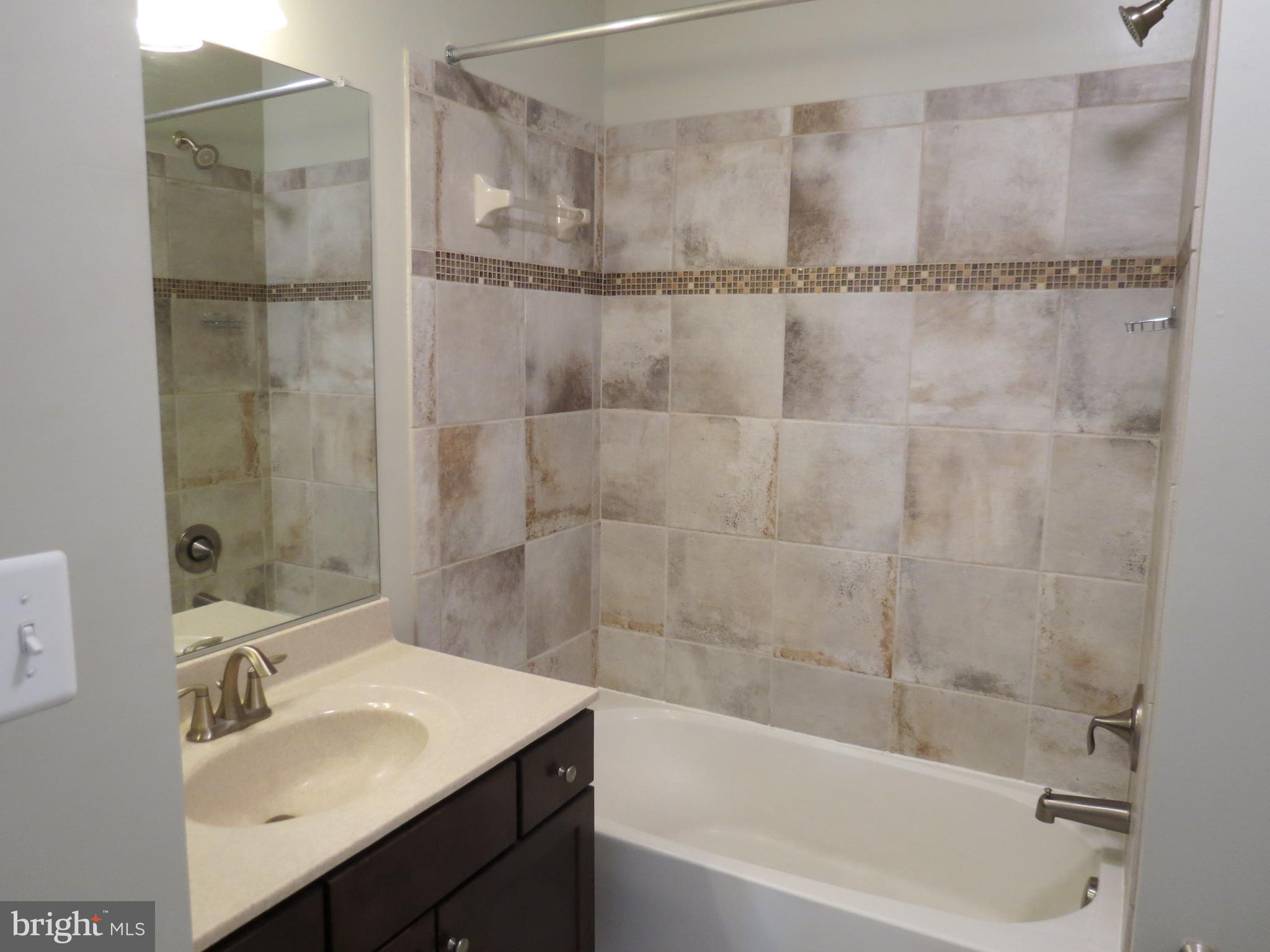 3835 Doc Berlin Drive, Unit 33 Silver Spring, MD 20906 - Photo 20 of 40