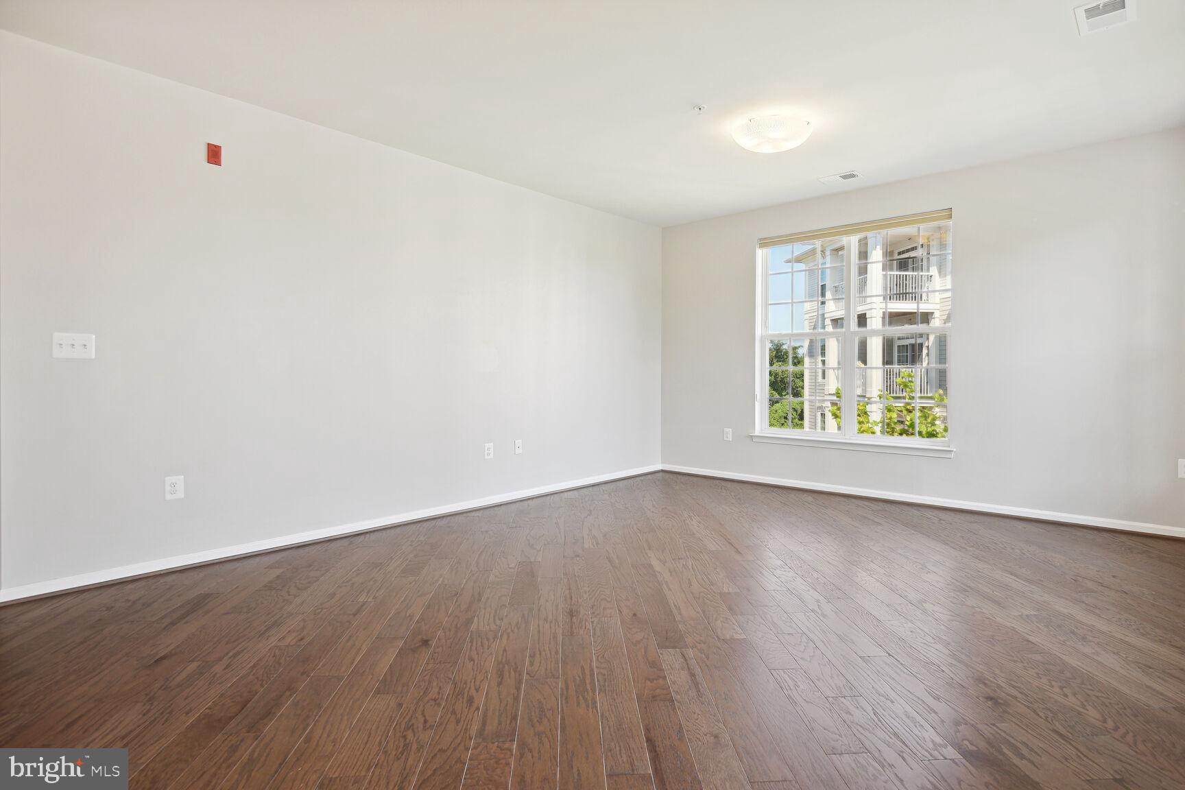 3835 Doc Berlin Drive, Unit 33 Silver Spring, MD 20906 - Photo 7 of 40