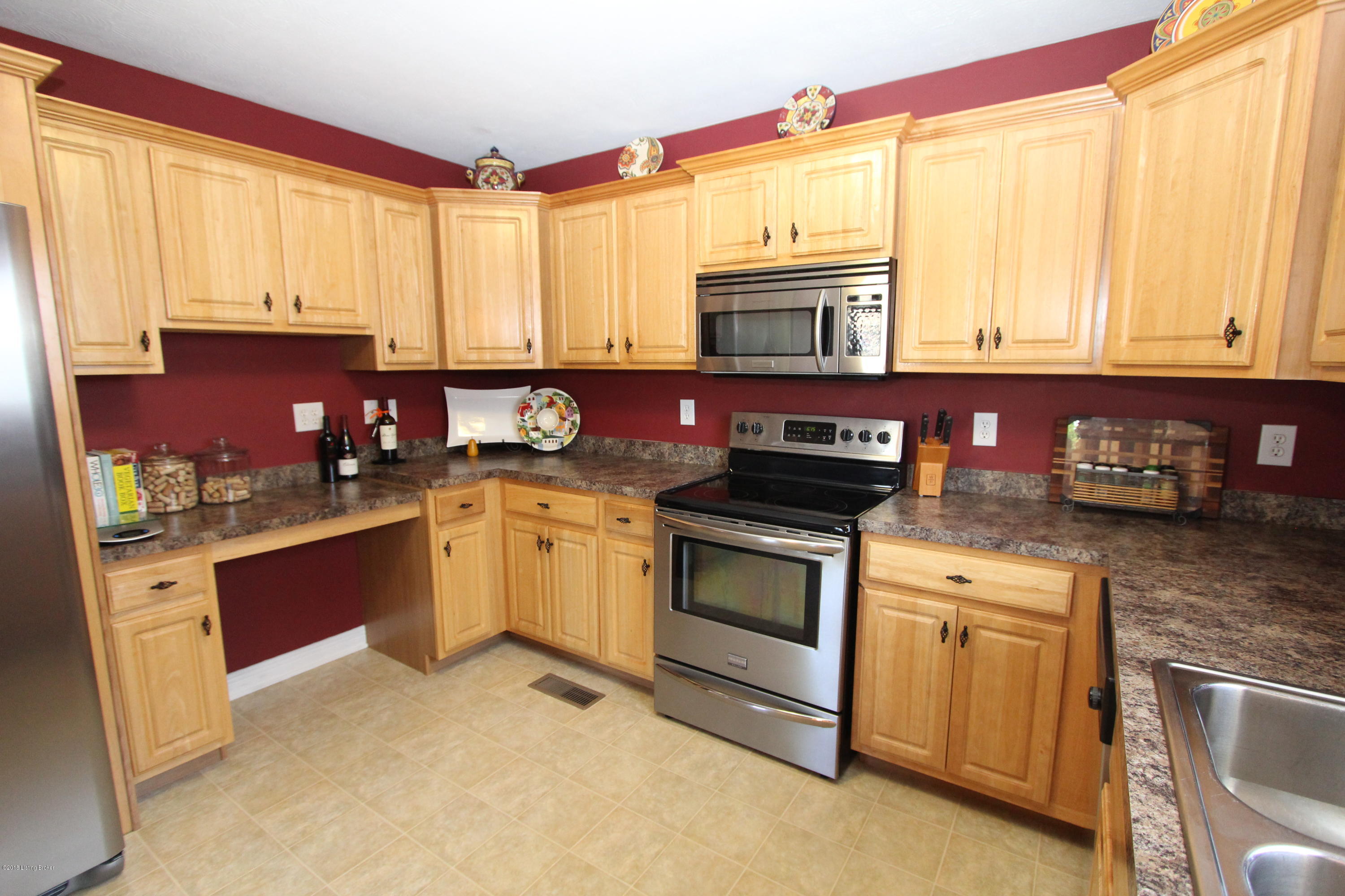 3014 Paddock Loop Lawrenceburg, KY 40342 - Photo 25 of 30 Kitchen (3)