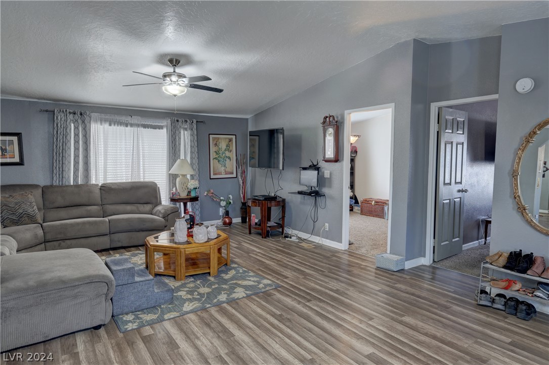 2821 Rio Rico Drive Pahrump, NV 89048 - Photo 10 of 46 Gallery Image 10