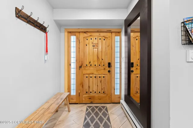 $715,000 | 149 Pineknoll Drive, Lake Harmony, PA 18624