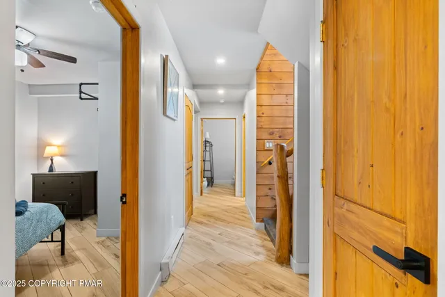 $715,000 | 149 Pineknoll Drive, Lake Harmony, PA 18624