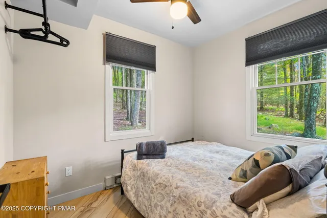 $715,000 | 149 Pineknoll Drive, Lake Harmony, PA 18624