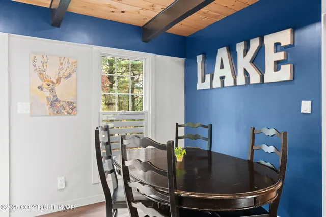 $715,000 | 149 Pineknoll Drive, Lake Harmony, PA 18624