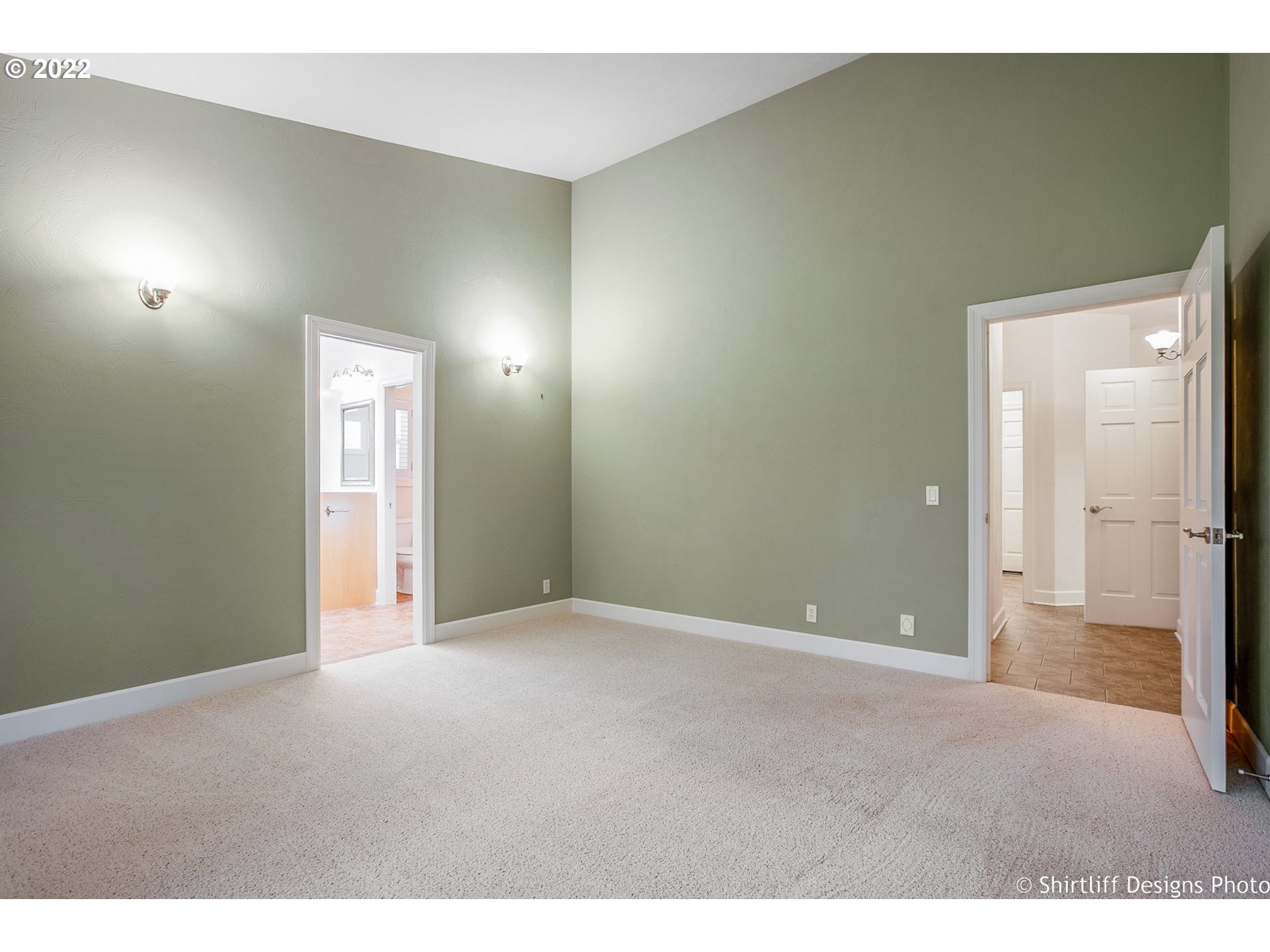 821 River Knoll Way Springfield, OR 97477 - Photo 15 of 29 Bedroom, Owner's Suite
