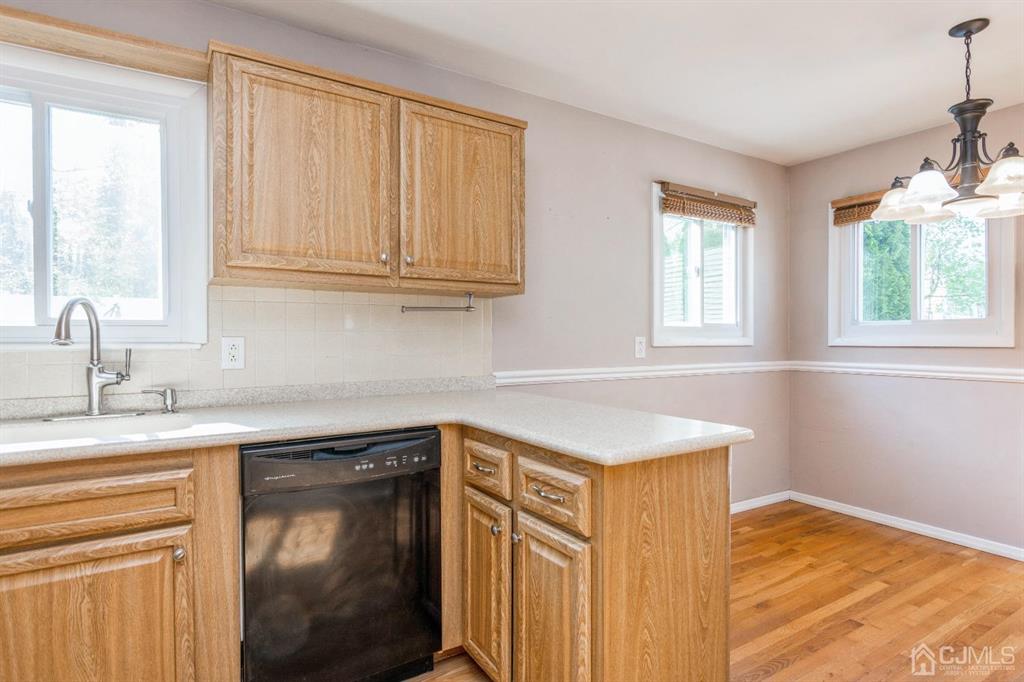 182 McFarlane Road Colonia, NJ 07067 - Photo 11 of 28 KITCHEN