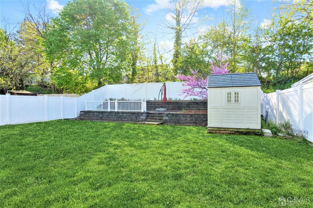 182 McFarlane Road Colonia, NJ 07067 - Photo 25 of 28 YARD