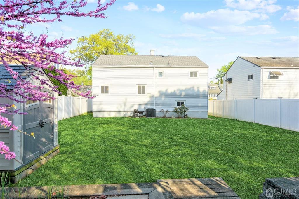 182 McFarlane Road Colonia, NJ 07067 - Photo 27 of 28 YARD