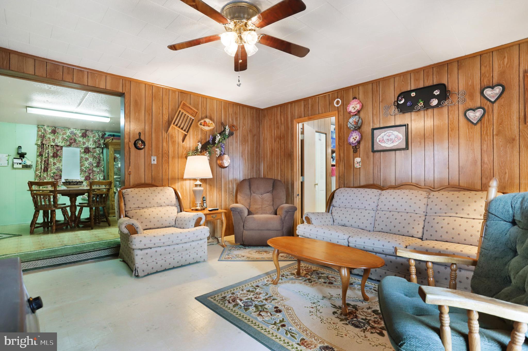 2546 Chestnut Grove Road Sharpsburg, MD 21782 - Photo 14 of 34 Gallery Image 14