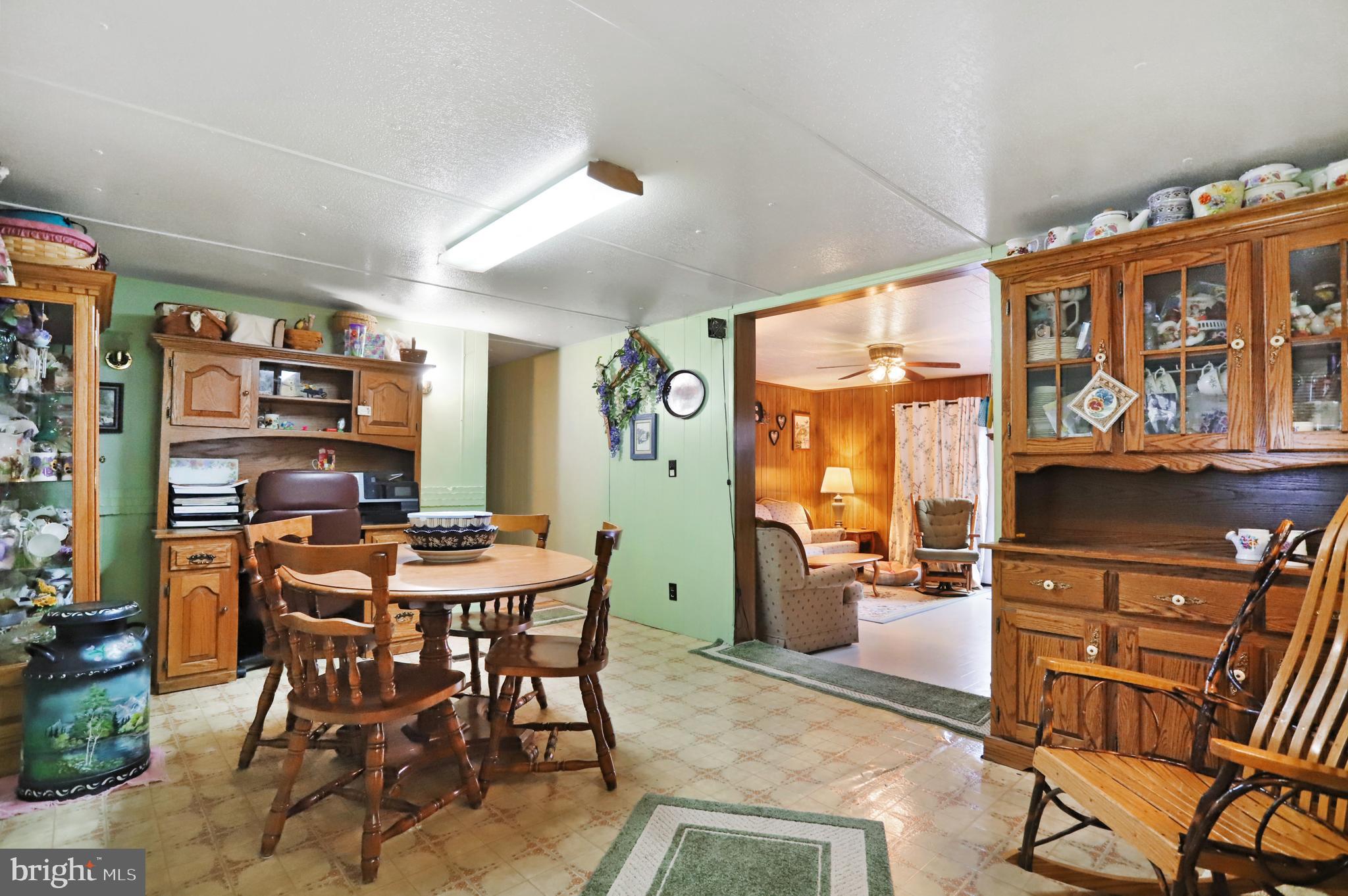 2546 Chestnut Grove Road Sharpsburg, MD 21782 - Photo 16 of 34 Gallery Image 16