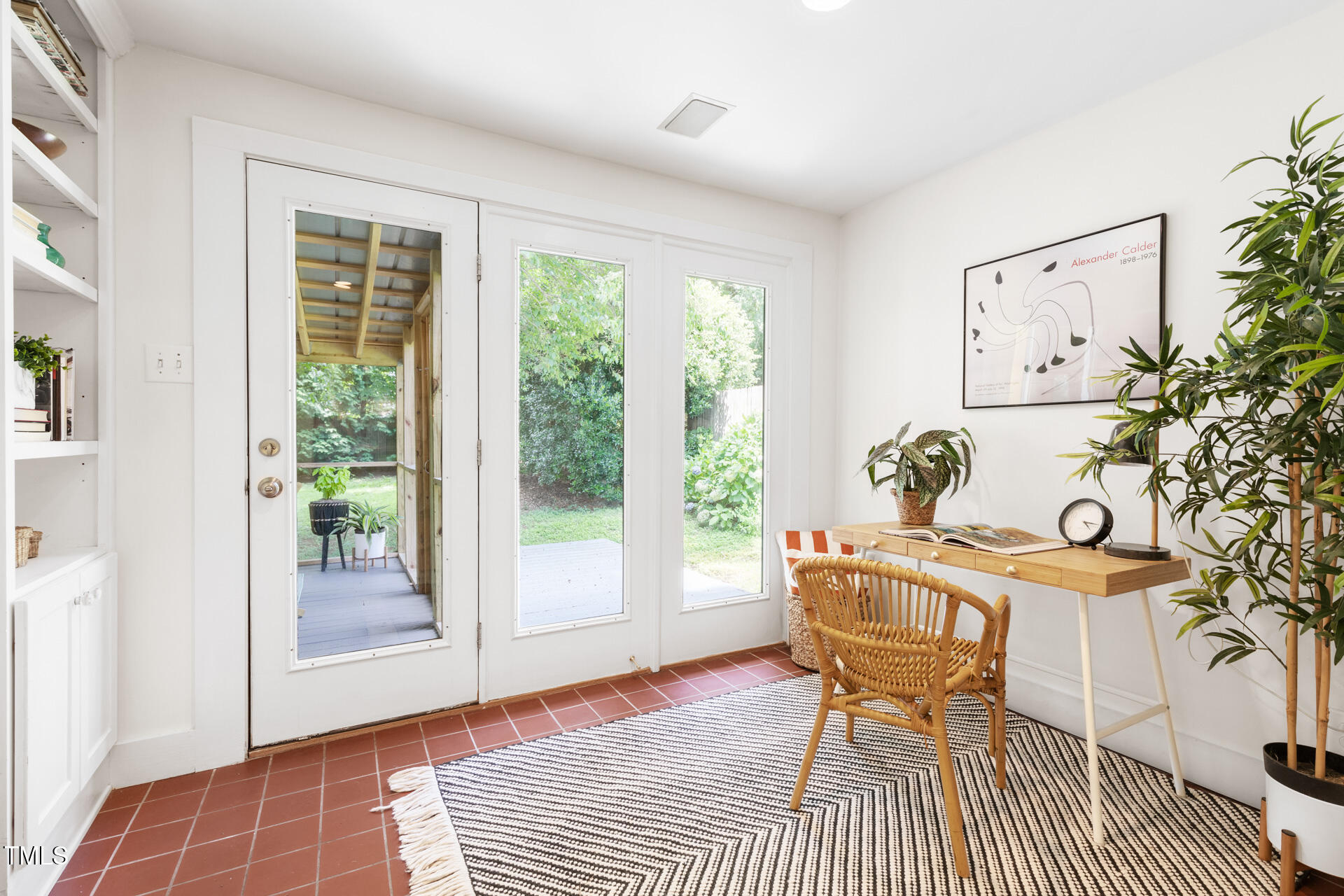 2804 Barmettler Street Raleigh, NC 27607 - Photo 19 of 49 2804-Barmettler-120