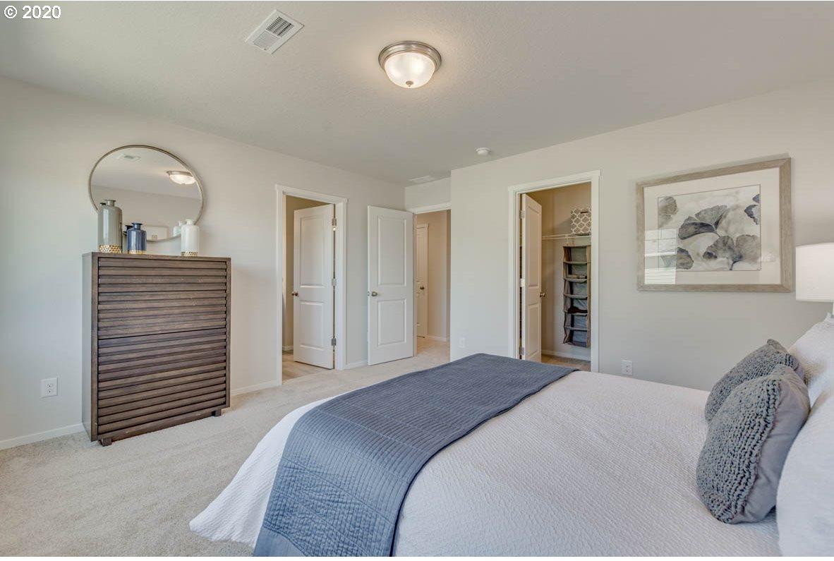 2129 South Meadowlark Dr. Loop Ridgefield, WA 98642 - Photo 14 of 22 Gallery Image 14