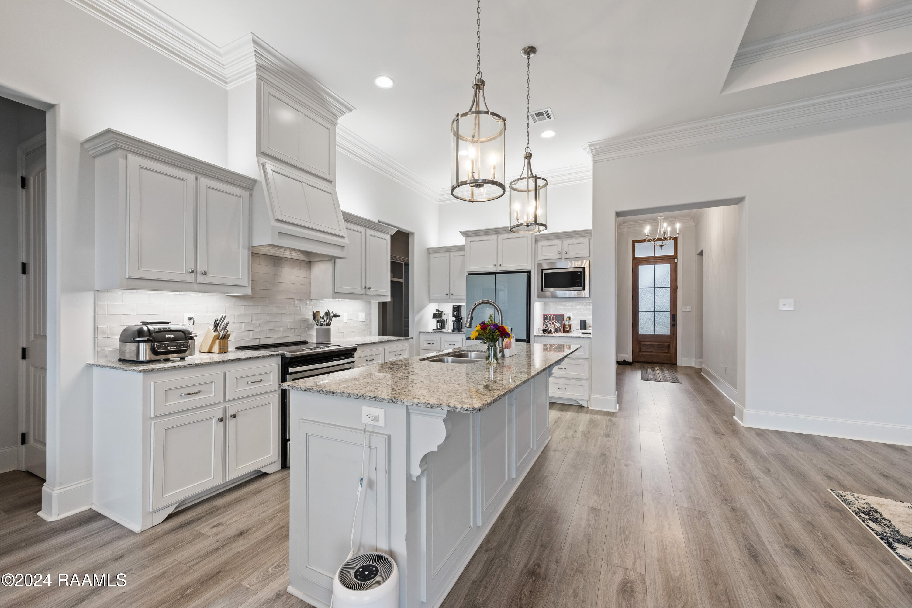 108 Timber Bark Road Lafayette, LA 70508 - Photo 3 of 22 Kitchen
