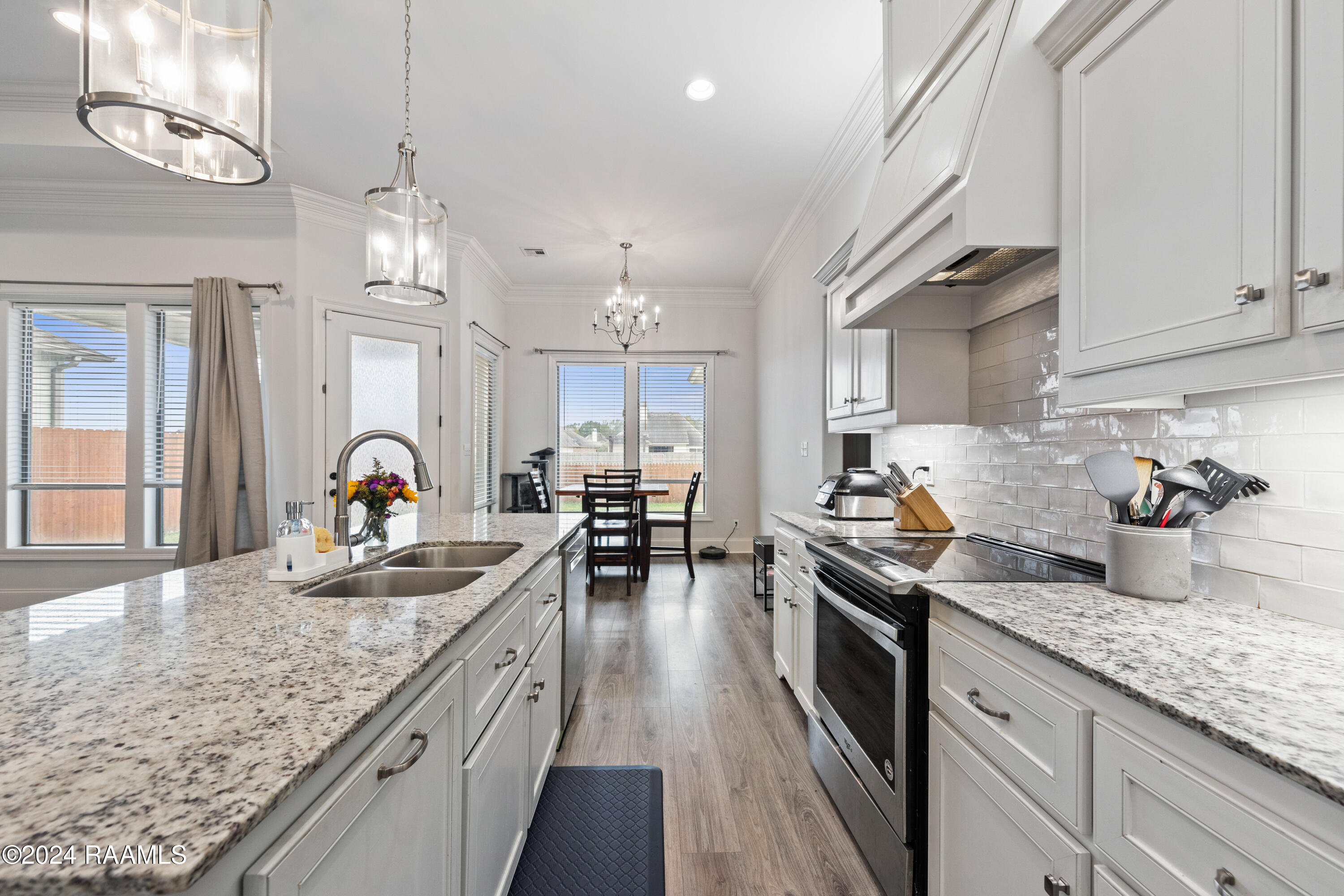 108 Timber Bark Road Lafayette, LA 70508 - Photo 5 of 22 Kitchen