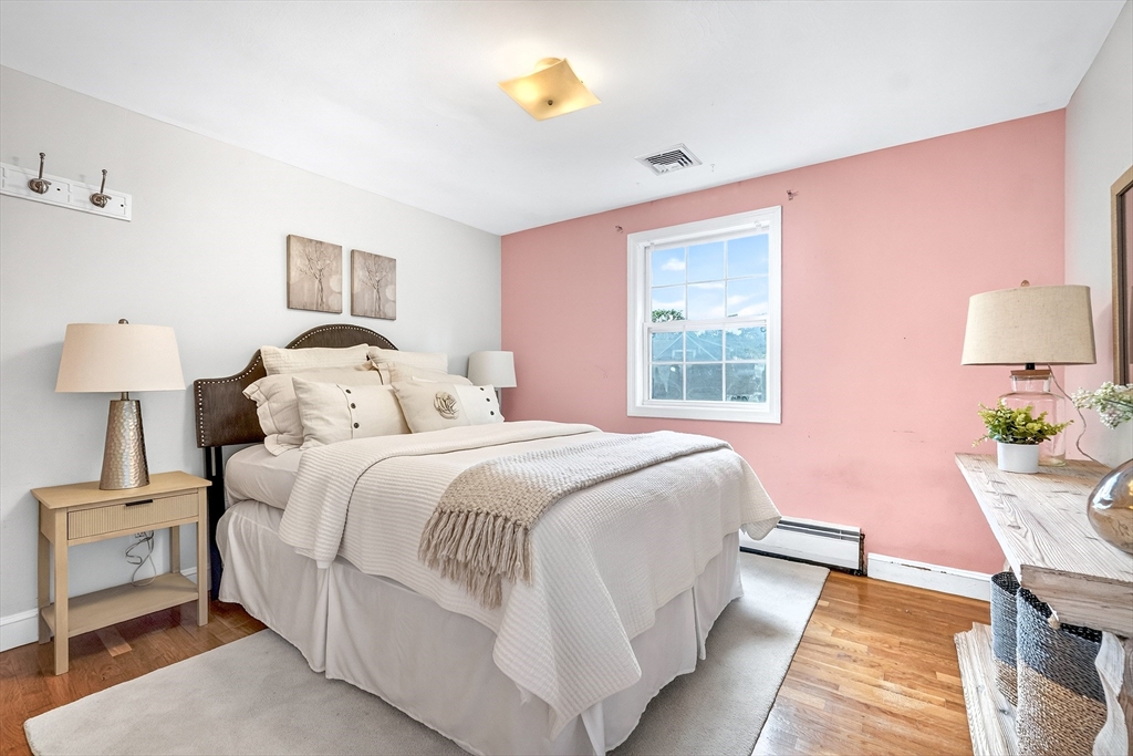 46 Windsor Road Stoneham, MA 02180 - Photo 19 of 42