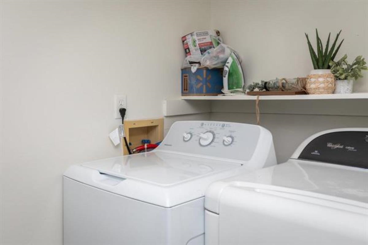 600 East Main Street Waynesboro, VA 22980 - Photo 13 of 33 a utility room with dryer and washer