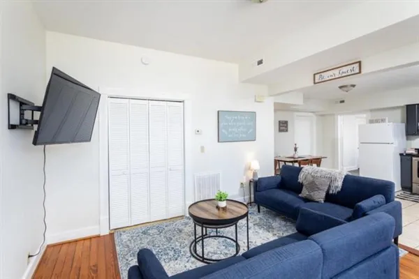 $845,000 | 600 East Main Street, Waynesboro, VA 22980