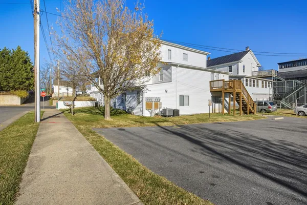 $845,000 | 600 East Main Street, Waynesboro, VA 22980