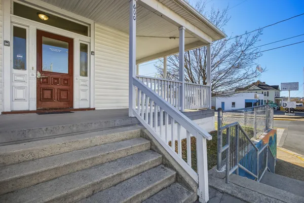 $845,000 | 600 East Main Street, Waynesboro, VA 22980