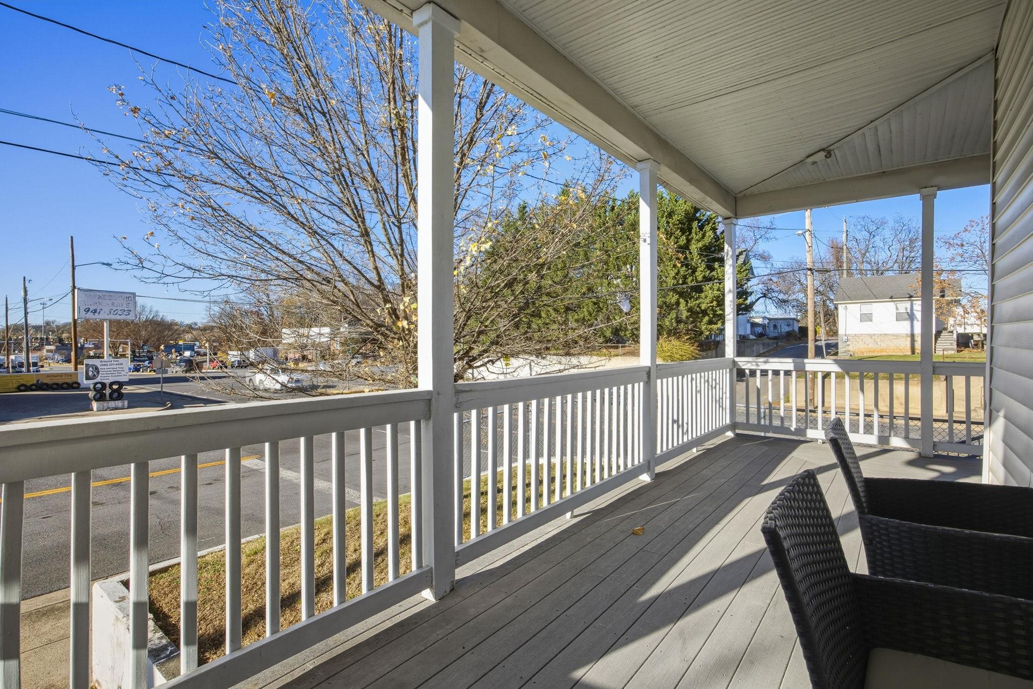 600 East Main Street Waynesboro, VA 22980 - Photo 33 of 33 a view of balcony with couch