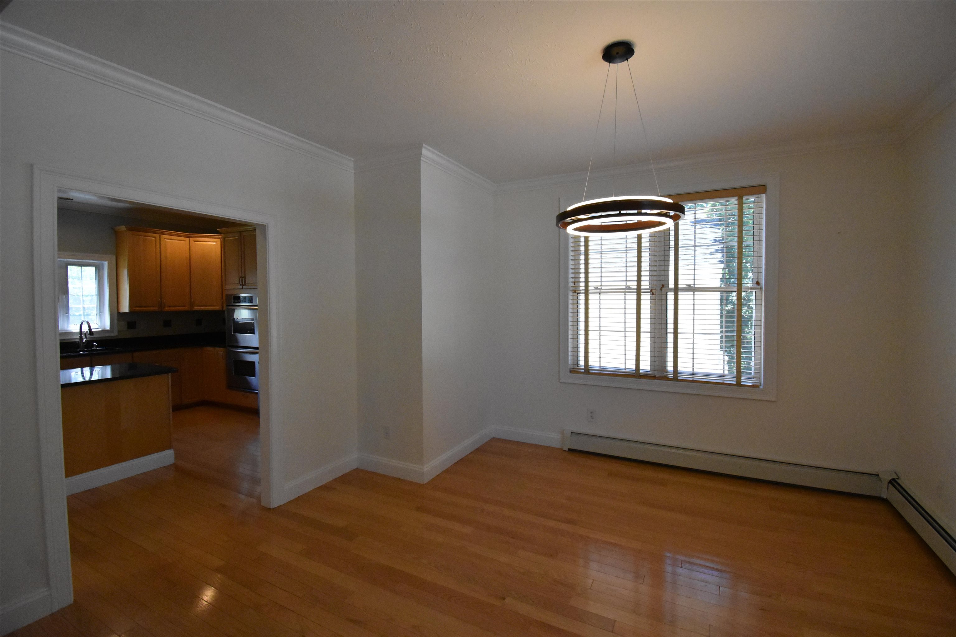 2246 Elm Street Manchester, NH 03104 - Photo 5 of 18