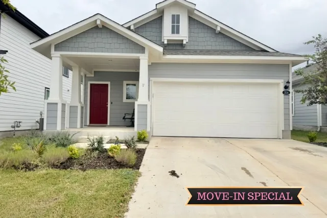 $1,850 | 204 Tillage Road, Elgin, TX 78621