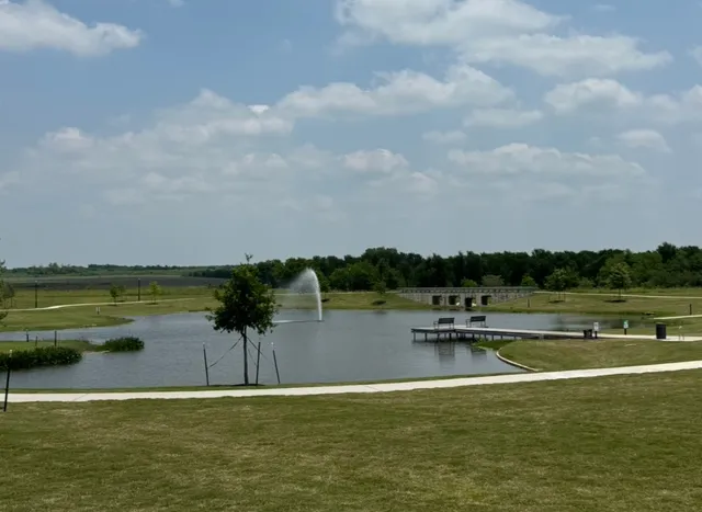 $1,850 | 204 Tillage Road, Elgin, TX 78621