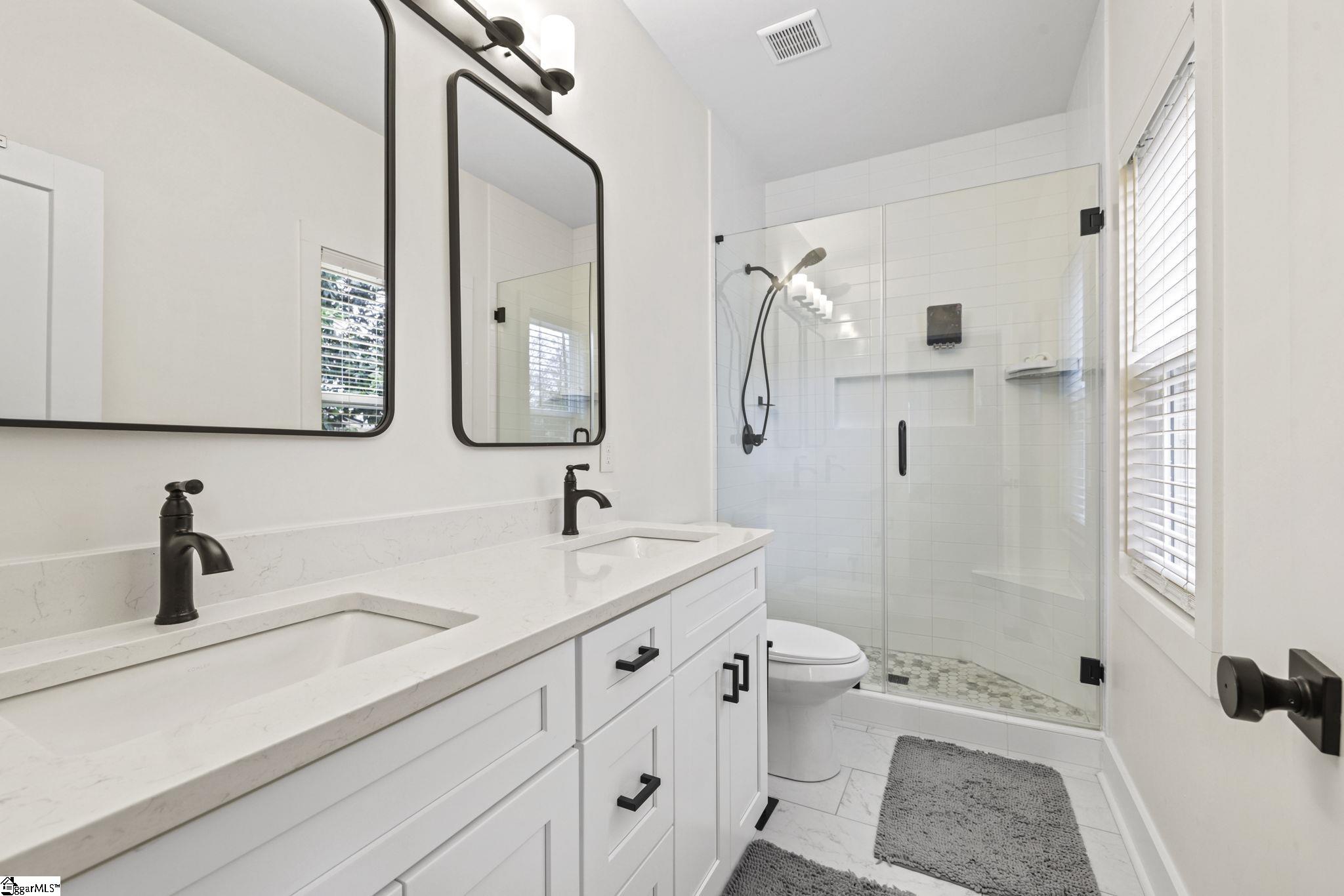 37 Jones Street Greenville, SC 29611 - Photo 15 of 50