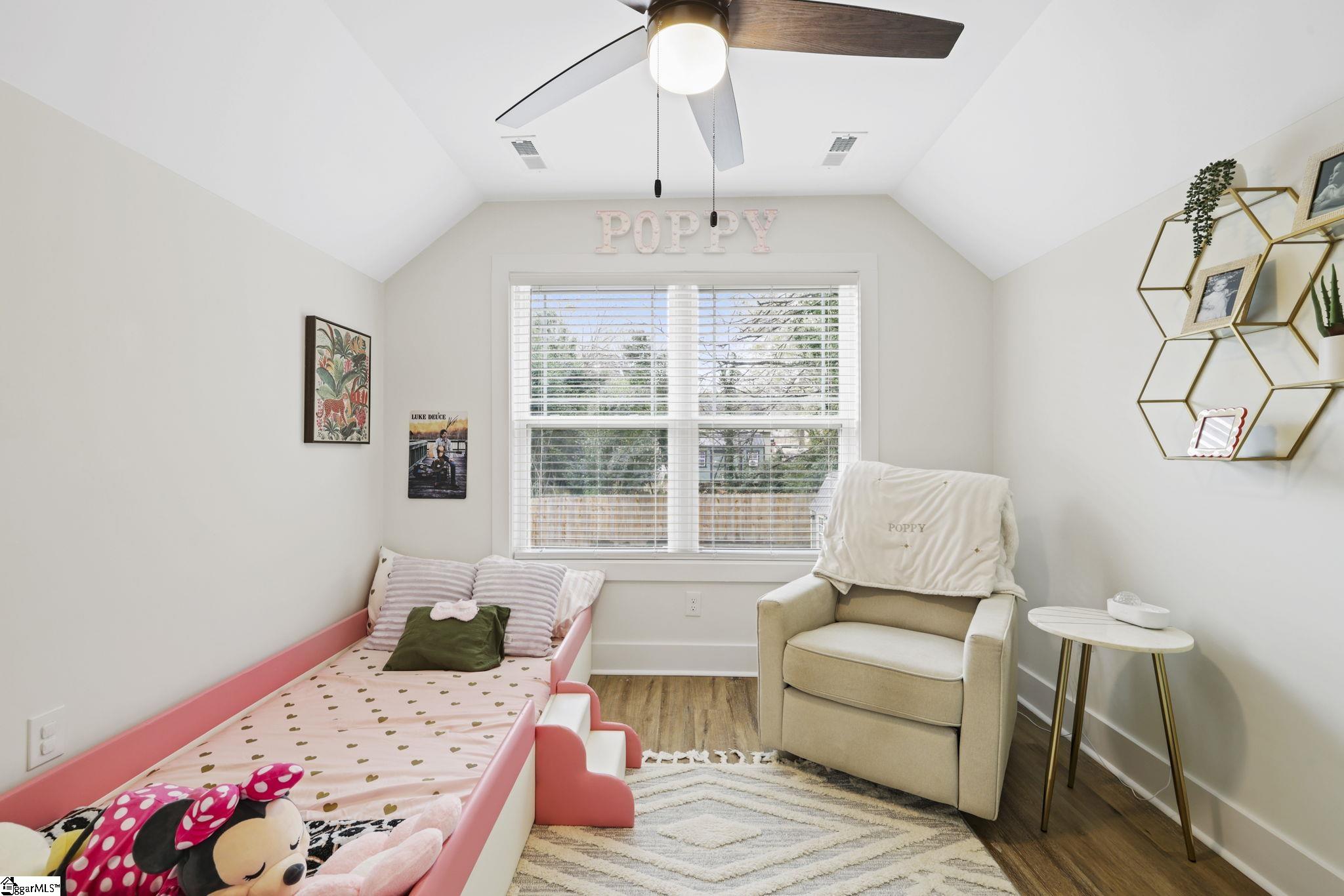 37 Jones Street Greenville, SC 29611 - Photo 34 of 50