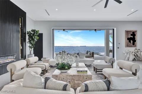 $4,395,000 | 5831 Southwest 1st Avenue, Cape Coral, FL 33914