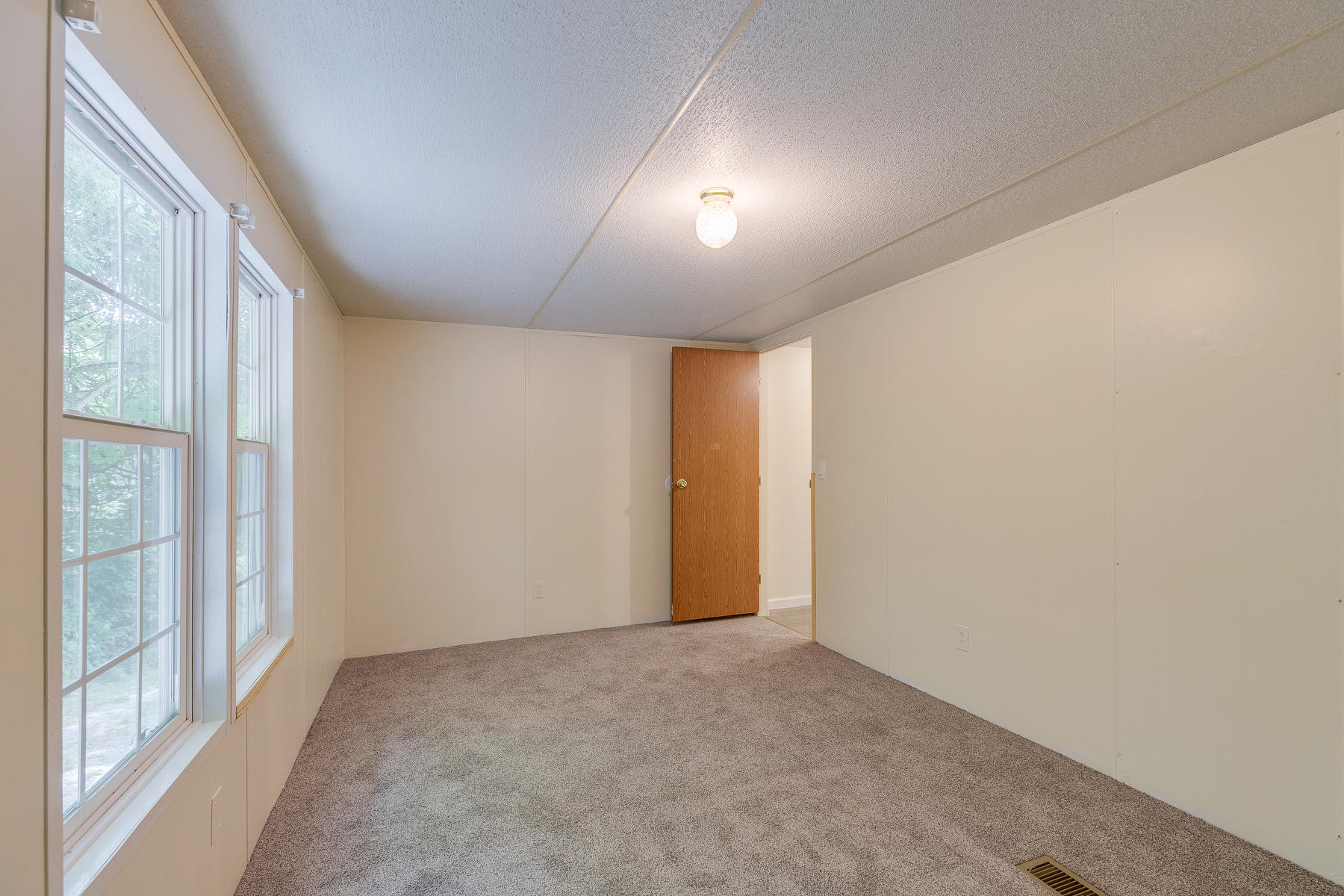 187 Cedar Grove Road Johnson City, TN 37601 - Photo 24 of 41 024