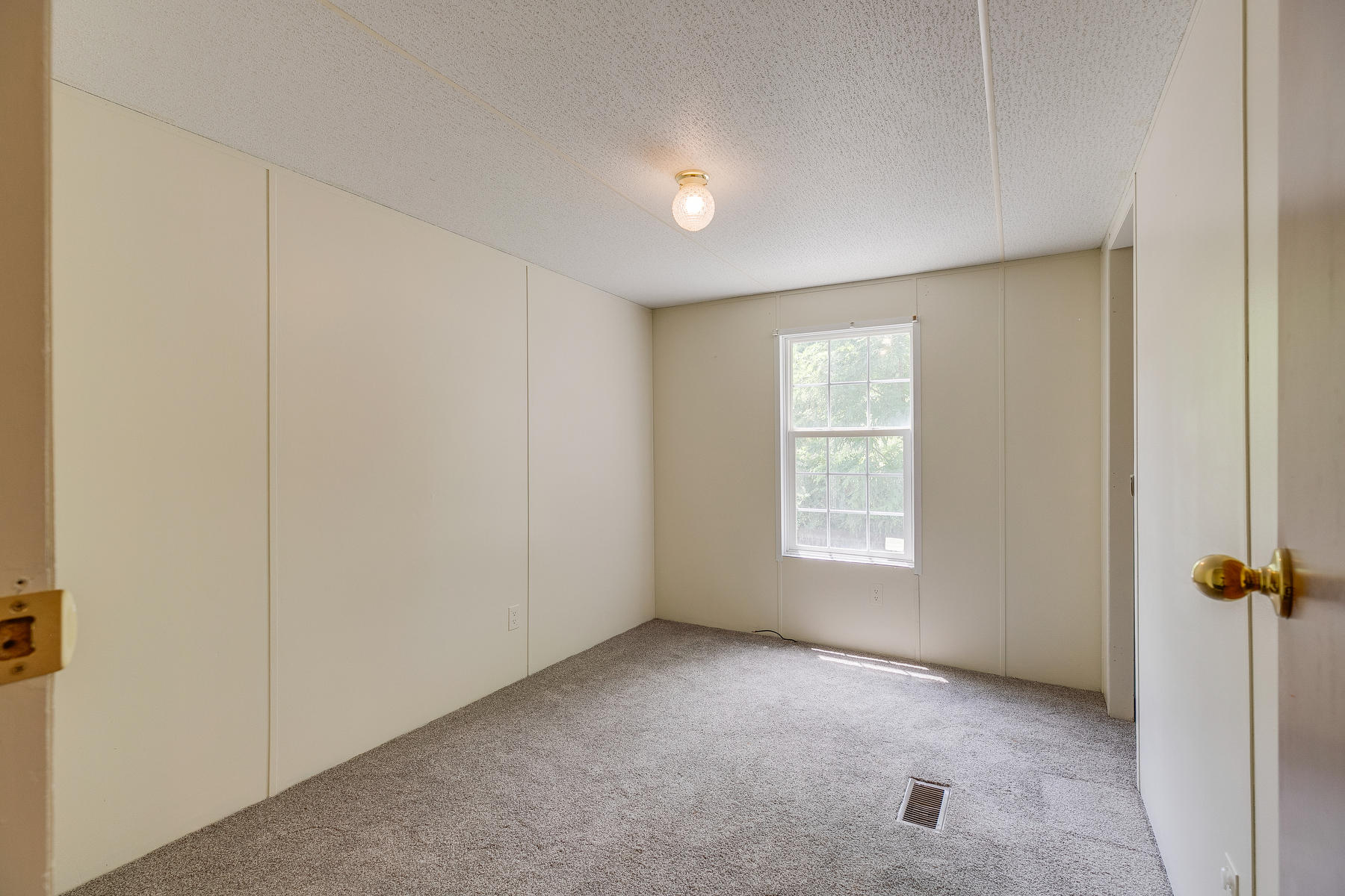 187 Cedar Grove Road Johnson City, TN 37601 - Photo 26 of 41 026