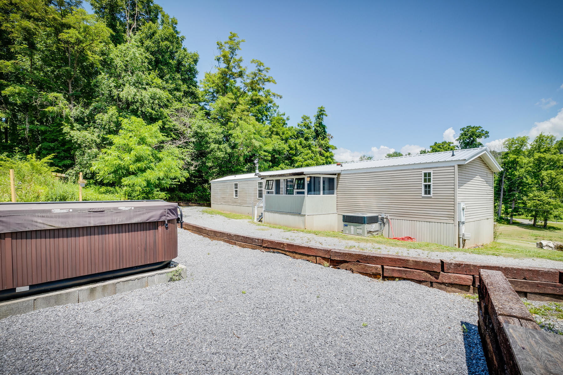 187 Cedar Grove Road Johnson City, TN 37601 - Photo 30 of 41 030