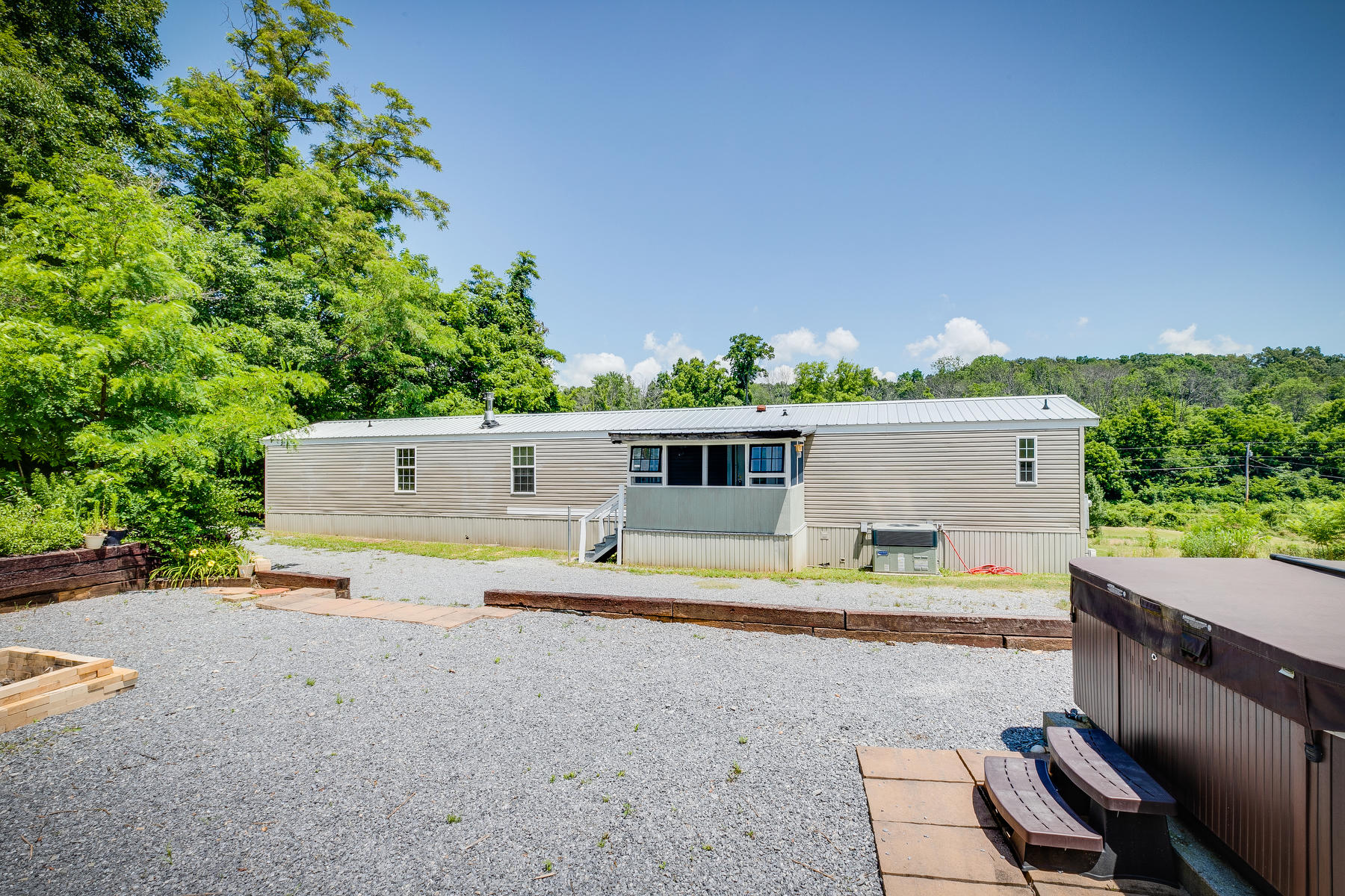 187 Cedar Grove Road Johnson City, TN 37601 - Photo 31 of 41 031