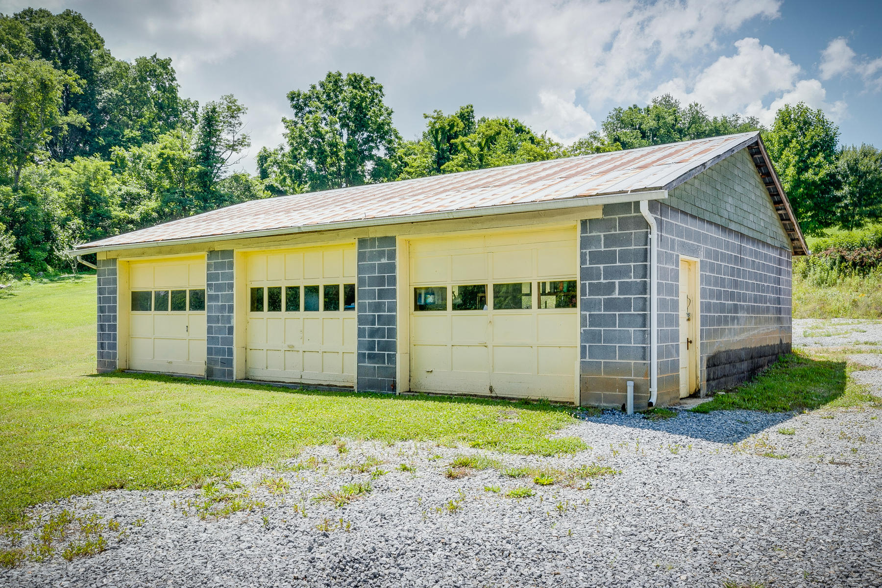 187 Cedar Grove Road Johnson City, TN 37601 - Photo 35 of 41 035